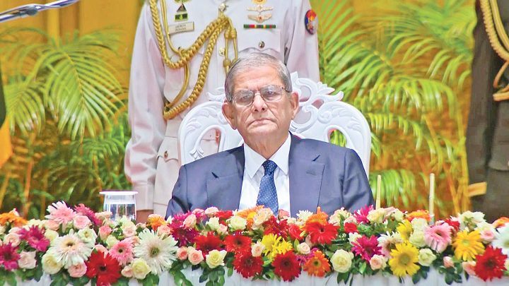 সব ধর্মের মানুষের সমান নাগরিক সুবিধা নিশ্চিতে জাতীয় কমিটি গঠনের আহ্বান রাষ্ট্রপতির
