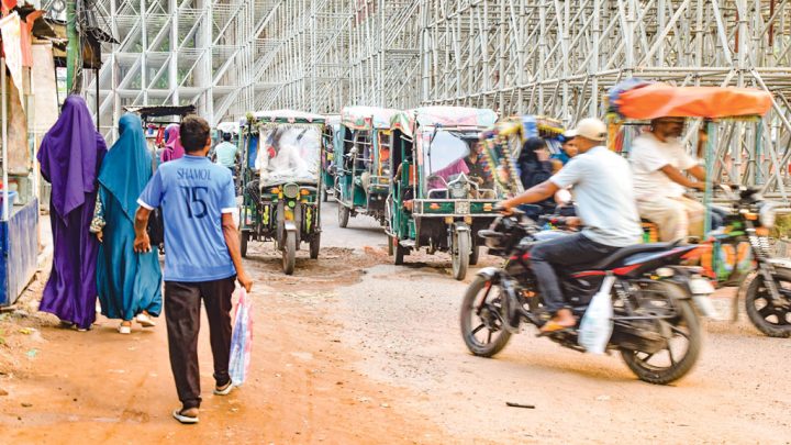 উন্নয়নের ভোগান্তিতে রাজশাহী