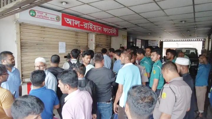 সিলেটে কিশোরীকে অপহরণে বাধা দেওয়ায় দাদিকে ছুরিকাঘাতে হত্যা