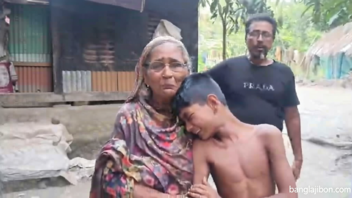 গোপালগঞ্জে সড়ক দুর্ঘটনা: স্বামী-স্ত্রী-সন্তানের মৃত্যুতে ঈদের দিন পরিবারে শোকের ছায়া