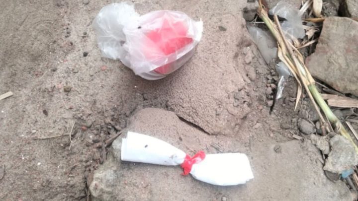 গাংনীতে ৫ লাখ টাকা চাঁদা দাবিতে ককটেলসদৃশ বস্তু ও হুমকির চিরকুট