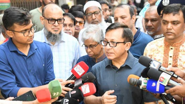 জুলাইয়ের মধ্যে চামড়া খাতের সমন্বিত দীর্ঘমেয়াদি পরিকল্পনা: বাণিজ্যমন্ত্রী
