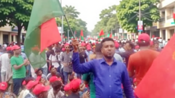 খুলনায় যৌথ অভিযানের মধ্যেই বিএনপি কর্মী ঢাকাইয়া রফিককে গুলি করে হত্যা