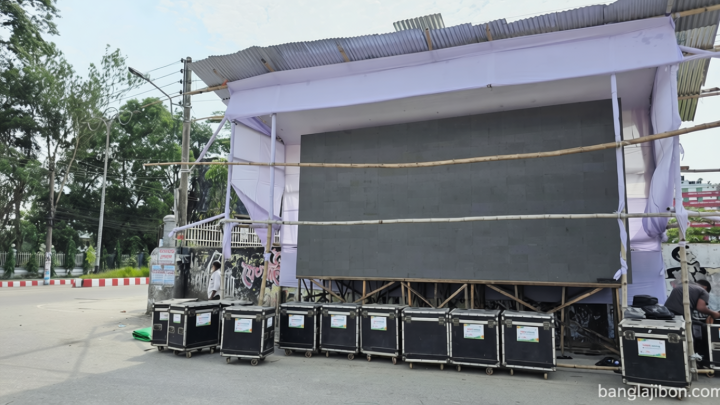 এলইডি পর্দায় বিশ্বকাপ খেলা দেখা বন্ধ করল প্রশাসন, ক্ষোভ ফুটবলপ্রেমীদের