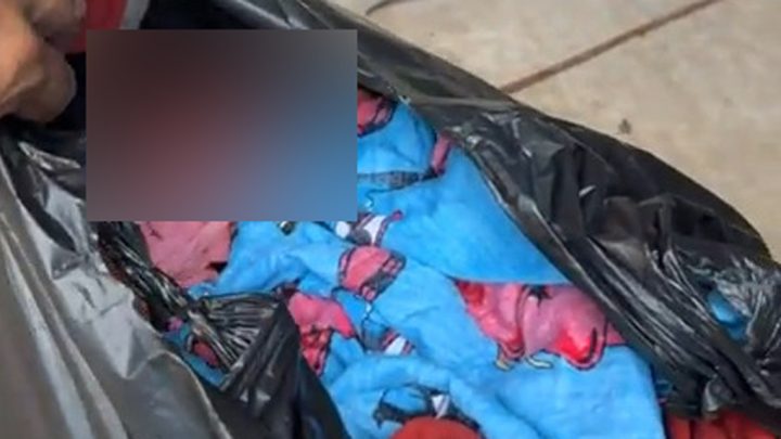 চট্টগ্রামে পলিথিনে মোড়ানো নবজাতক উদ্ধার, হাসপাতালে ভর্তি