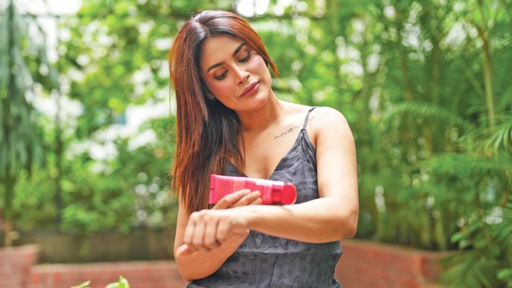 ভ্যাপসা গরমে ত্বক উজ্জ্বল ও সতেজ রাখতে করণীয়
