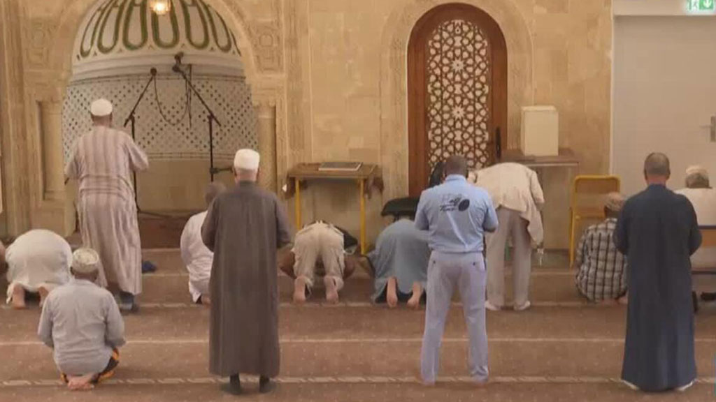 French-report-warns-of-Islamist-entryism-as-risk-to-national-cohesion