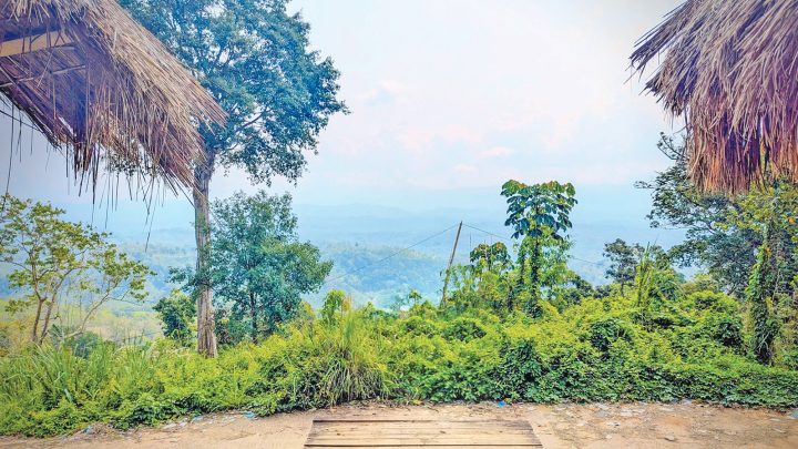 মেঘের ক্যানভাসে লুসাই সাংস্কৃতিক পার্ক