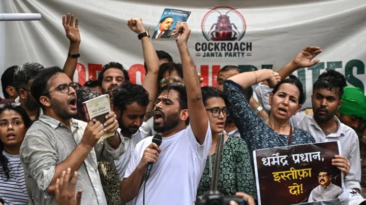 ককরোচদের আন্দোলনে বিদেশি হাত আছে, অস্থিরতা সৃষ্টির চেষ্টা চলছে: বিজেপি