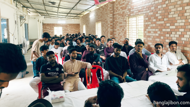 ফটিকছড়িতে শতাধিক নেতা-কর্মী নিয়ে নিষিদ্ধঘোষিত ছাত্রলীগের সভা, কয়েকজনকে আটক