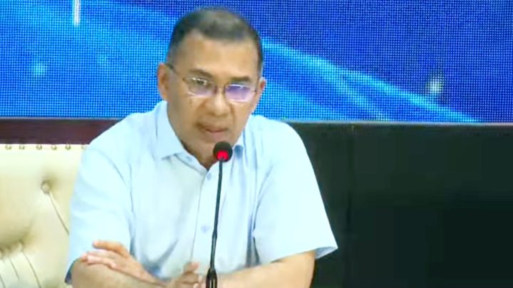পাহাড় থেকে পড়ে আহত হাতিটির দ্রুত চিকিৎসার নির্দেশ প্রধানমন্ত্রীর