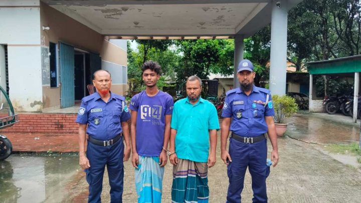 কিশোরগঞ্জে মসজিদের সিলিং ফ্যান চুরির ঘটনায় ক্রেতাসহ ২ জন গ্রেপ্তার