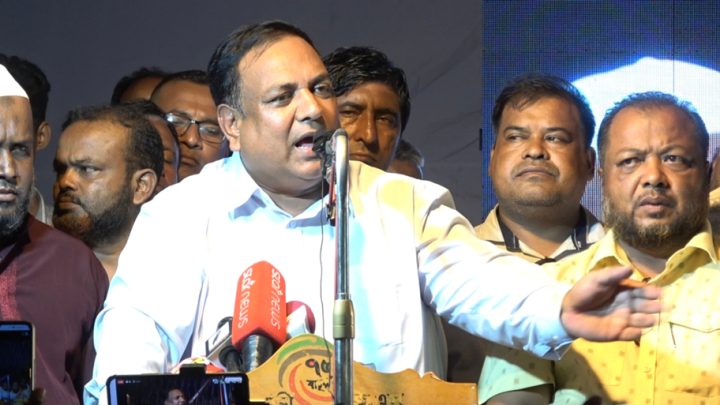 প্রধানমন্ত্রীর কাছে ‘ষড়যন্ত্রের’ বিচার চাইলেন এমপি বাবুল