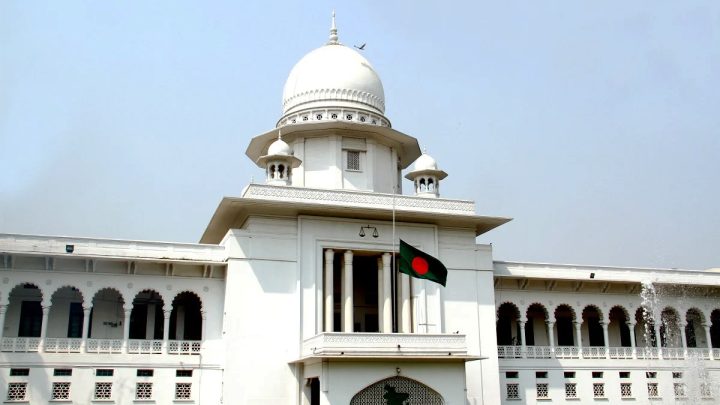 সুপ্রিম কোর্টের ভবন নির্মাণ: প্রকল্পের অনুমোদন ছাড়াই ৬ কোটি টাকা পরিশোধ